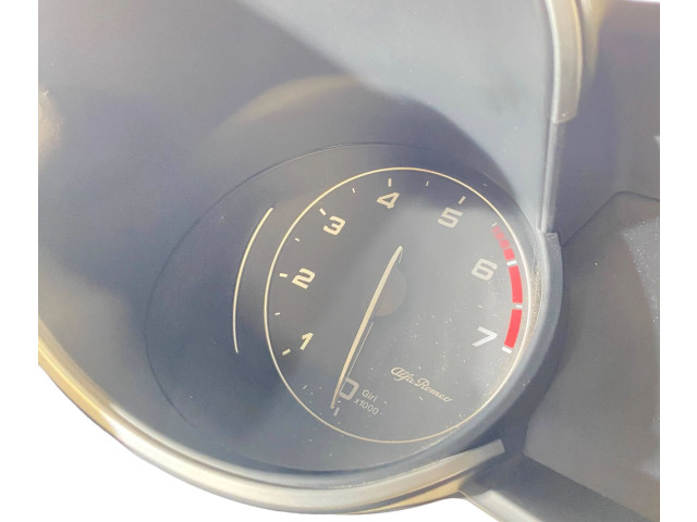 Přístrojová deska  Alfa Romeo Stelvio 2019 50559284  