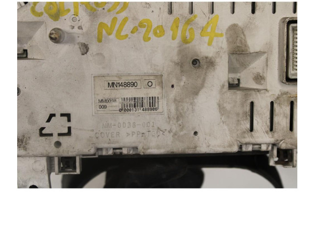 Панель приборов MN148890   Mitsubishi Colt       
