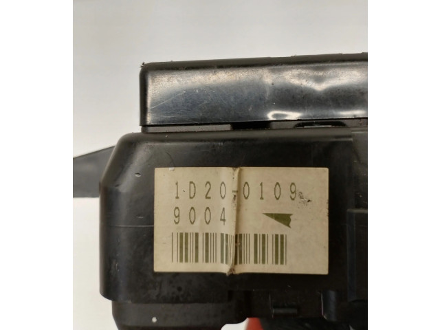   Pojistková skříňka 30889989, 30889989   Volvo S40, V40 1996