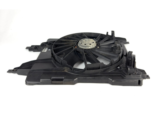 Комплект вентиляторов     8200151465, 8200151465a    Renault Megane II 