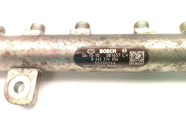 Топливная рампа 55200266, 0281002507   Suzuki SX4   для двигателя D19AA