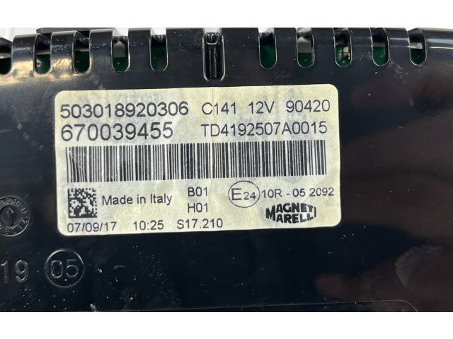 Панель приборов 670039455   Maserati Ghibli       