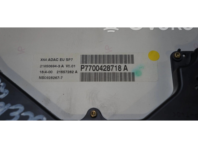 Панель приборов P7700428718A   Renault Scenic RX       