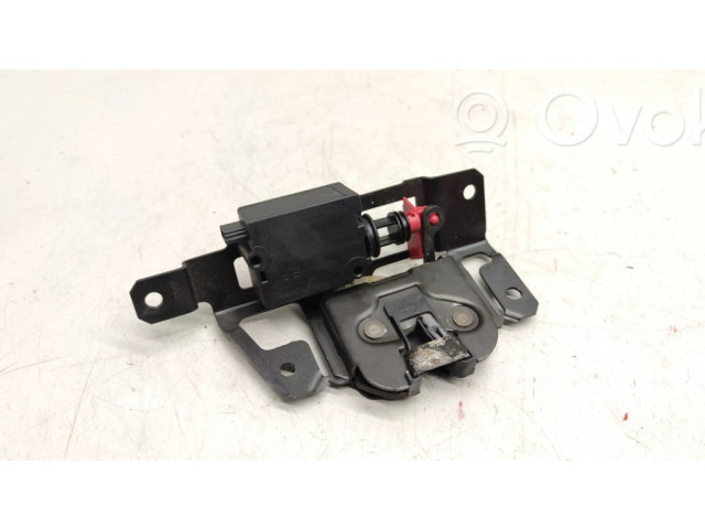 Zámek zadních dveří 51247057364   BMW 3 E46 2005