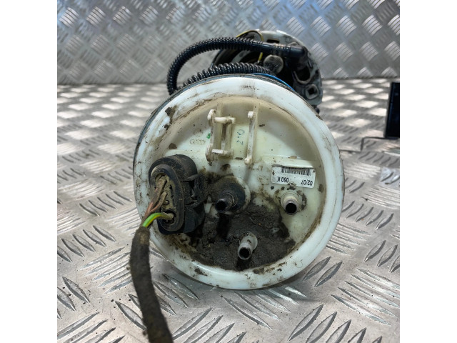Vstřikovací čerpadlo 8E0919050K   Audi A4 S4 B7 8E 8H  pro naftový motor 2.0  