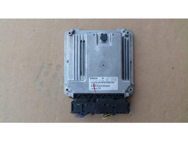 Блок управления двигателя 0281012535   Mitsubishi Grandis