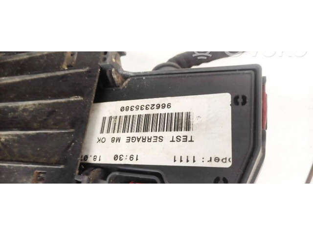 Блок предохранителей  9662335380   Citroen C5    