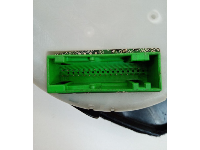 Панель приборов 8D0919861A   Audi A4 S4 B5 8D       
