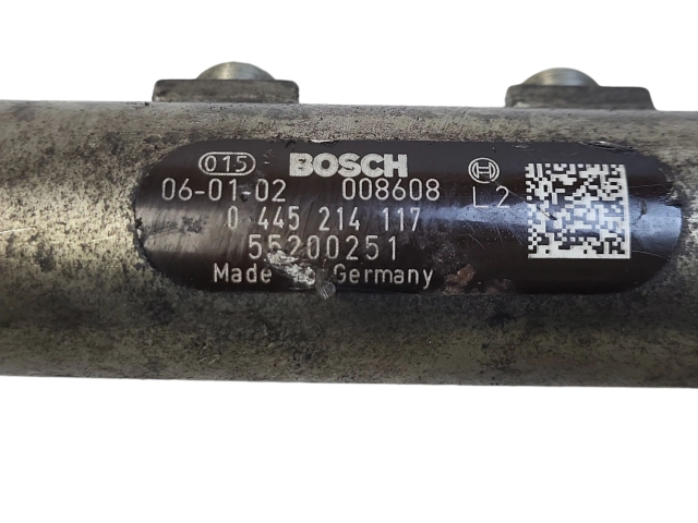Vstřikovací lišta 0445214117, 55200251   Saab 9-5     