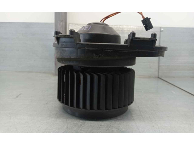 Píst A2469064200, CZ1163600754   Mercedes-Benz GLA W156    651930 