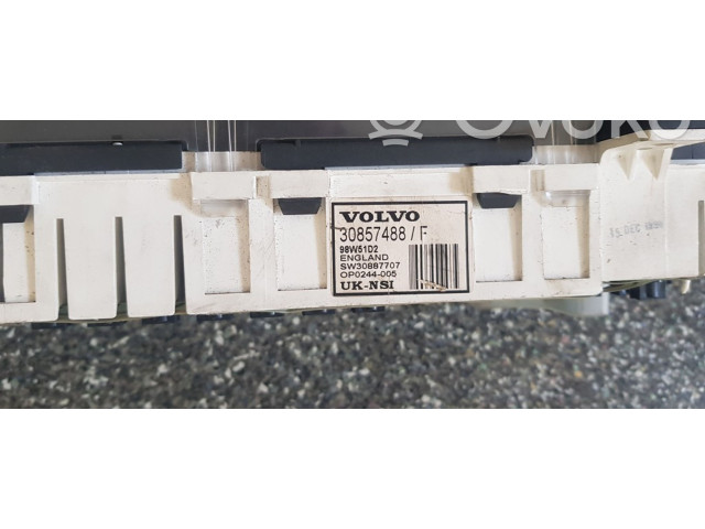 Přístrojová deska  Volvo S40, V40 2000 30857488  