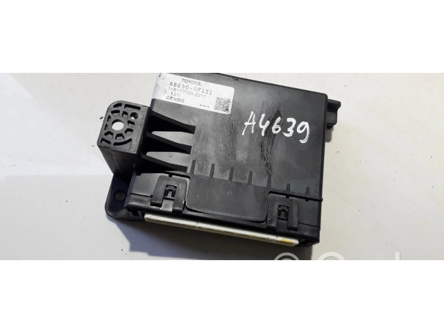 Блок управления 886500f121, 88650-0f121   Toyota Verso