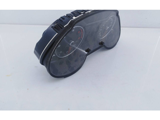 Панель приборов 8R0920932, 503002425432   Audi Q5 SQ5       