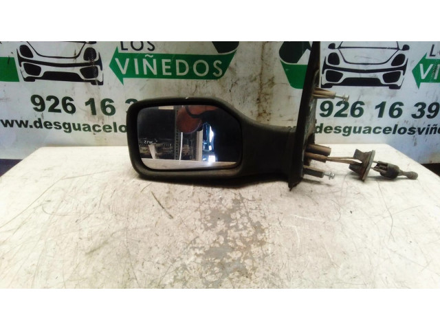 Zpětné zrcátko  levé Peugeot 106   2635000  