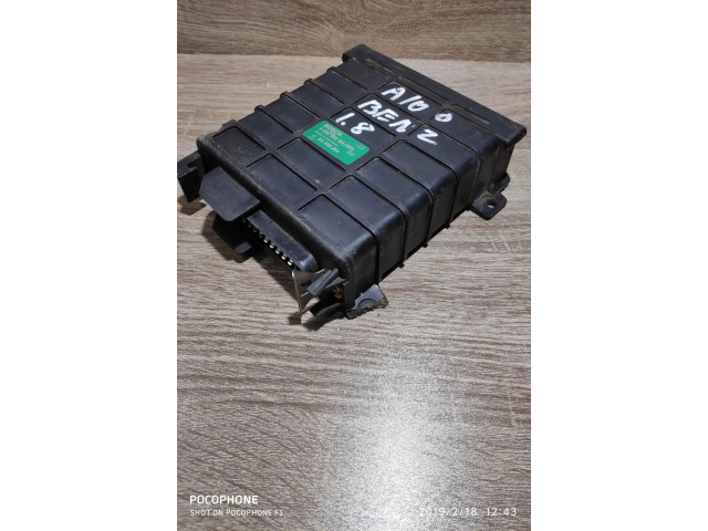 Řídící jednotka 811906264, 0280800104   Audi 80 90 B3 1986