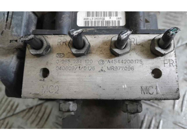 Блок АБС 0265234120   Mitsubishi  Colt  2004 - 2008 года