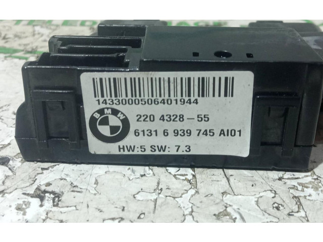 Řídící jednotka 220432855   BMW 7 E65 E66 2005