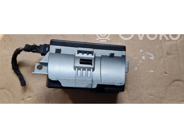 Ось рулевого колеса 4H0905852C, 033574102    Audi A6 C7  CRE CREC 