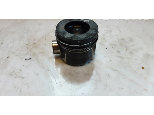 Píst 83L110, L162   Audi A6 S6 C7 4G    CLA 