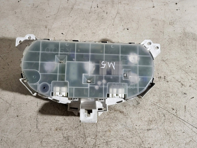 Přístrojová deska  Mazda 5 2005 028555435  