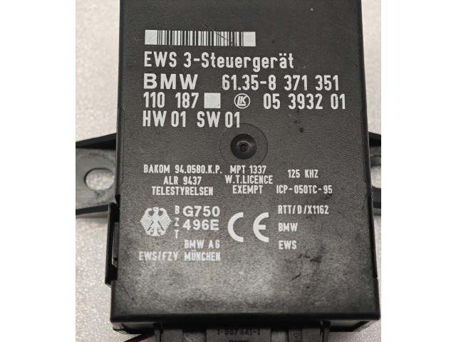 Zpětné zrcátko  BMW 5 E39 1998  8371351, 110187  