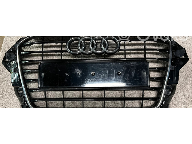 Верхняя решётка Audi A3 S3 8V 2013-2019 года 8V3853651      