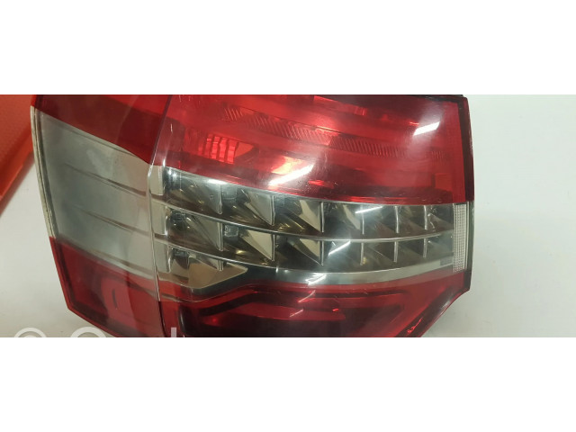 Задний фонарь левый 2451D120112    Citroen C5   2008-2016 года