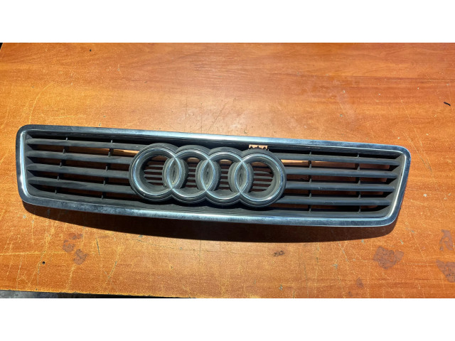 Передняя решётка Audi A6 S6 C5 4B 1997-2005 года 4B0853651A      