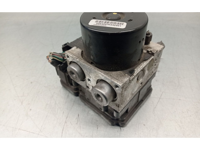 Блок АБС 04779492AE, 25092648833   Chrysler  300M   -  года