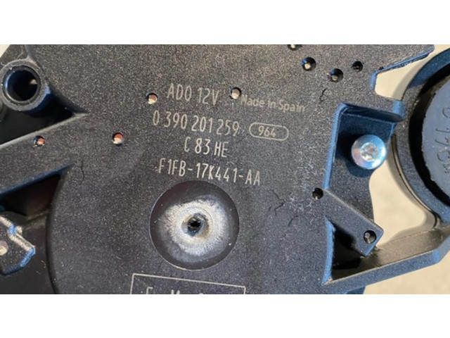 Моторчик заднего дворника F1FB17K441AA, 0390201259    Ford Focus