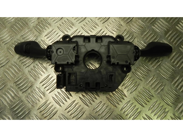 Подрулевой переключатель 6827369, N917   BMW 2 F46