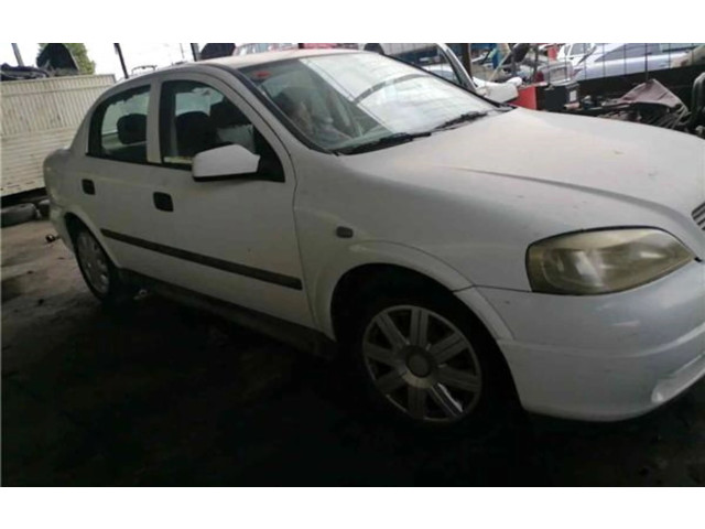Zpětné zrcátko  Opel Astra G 2001    