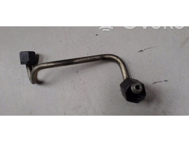 Vstřikovací lišta 13537804235, 13537804235   BMW 5 E39     
