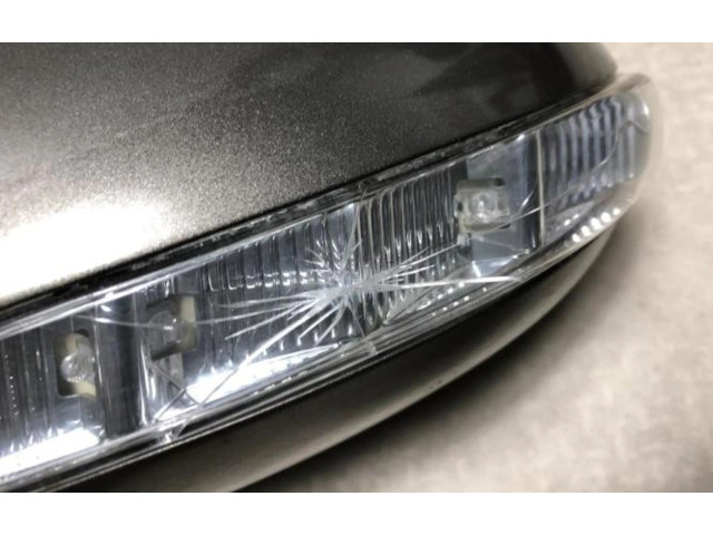 Zpětné zrcátko  Mercedes-Benz CLS C219 2006  2198100376, 2198100376  
