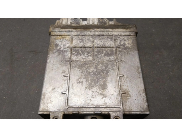 Блок управления двигателя 074906021AG, 0281010088   Volkswagen Transporter - Caravelle T4