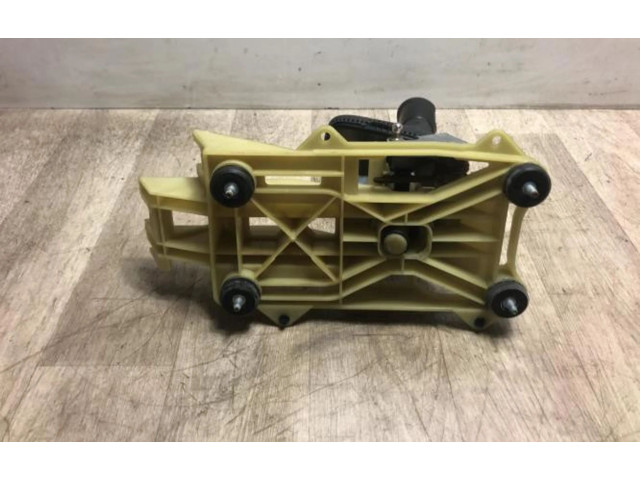 Píst 30759916, 30759916   Volvo S40    D4164T 