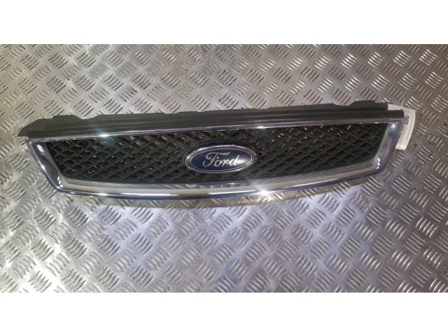 Верхняя решётка Ford Focus 2004-2010 года 4M518C435BC, 4M518200AK      