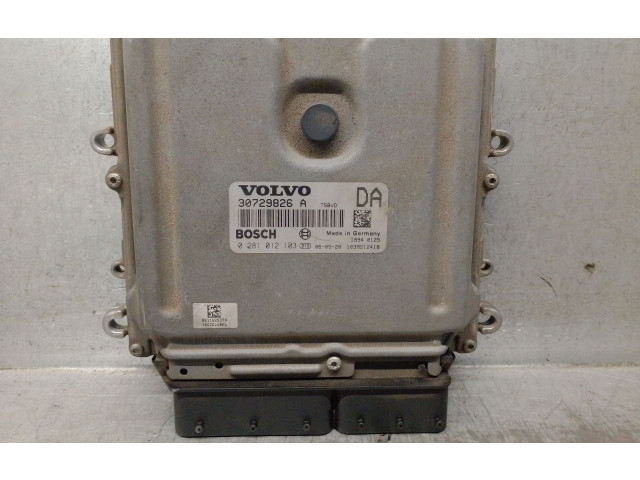 Řídící jednotka 30729826   Volvo S60 2006