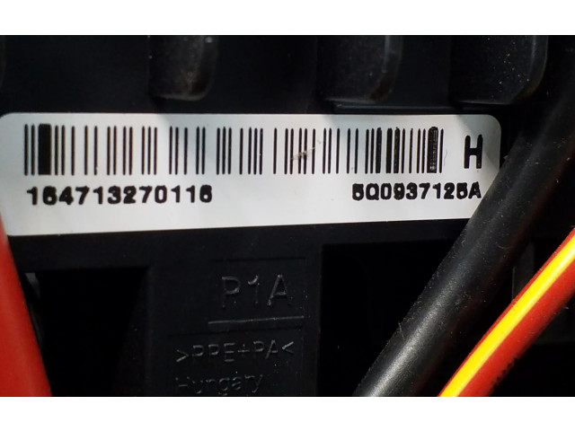   Pojistková skříňka 5Q0907361C, 5Q0937125A   Audi A3 S3 8V 2016