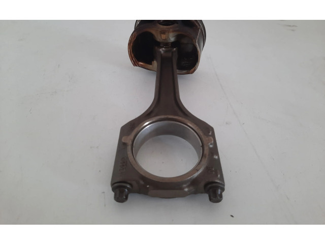 Píst 0822363R, 0822363R   Skoda Superb B6 (3T)     