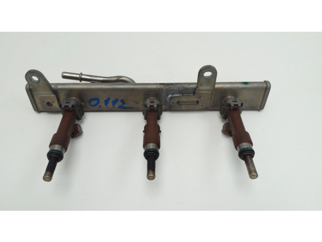 Vstřikovací lišta 175204021R   Nissan Micra K14  pro benzínový motor 1.0  