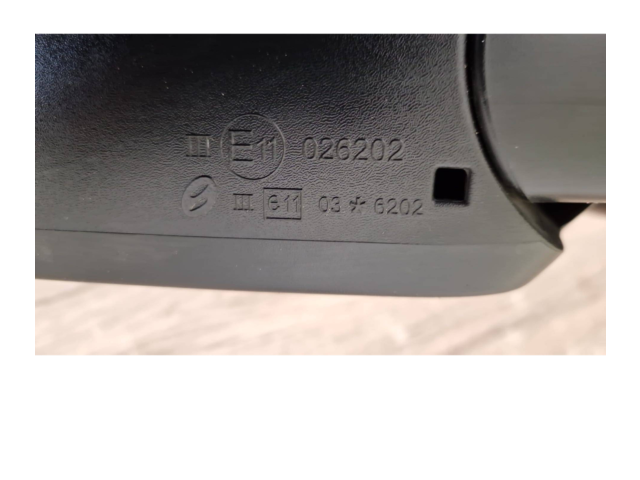 Zpětné zrcátko  Nissan Qashqai 2007  026202, 303930  