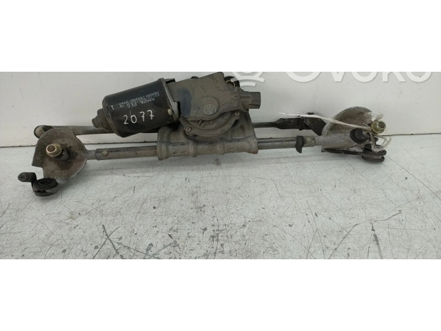 Моторчик дворников 85110-52010    Toyota Yaris
