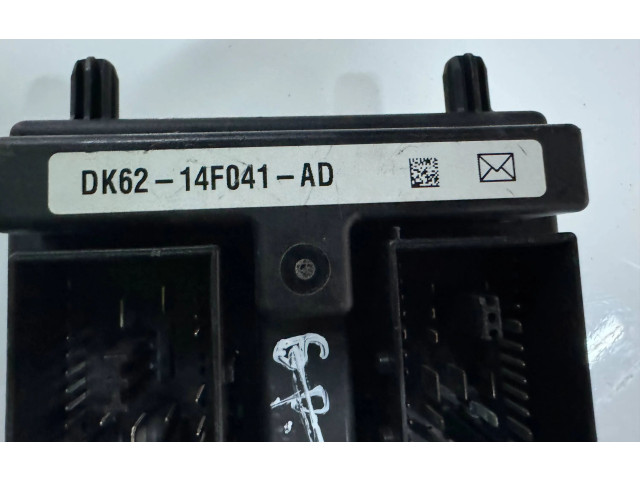 Блок предохранителей DK6214F041AD   Land Rover Range Rover Sport L494    