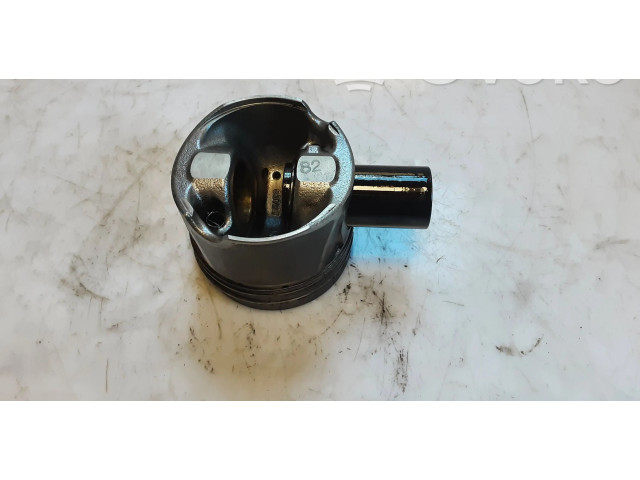 Píst 8372T, 9R2   Audi A6 S6 C7 4G     
