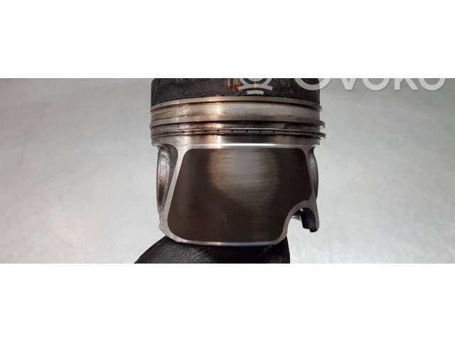  Поршень DFG 04L107065AM001, 04L105401A  Volkswagen Tiguan  