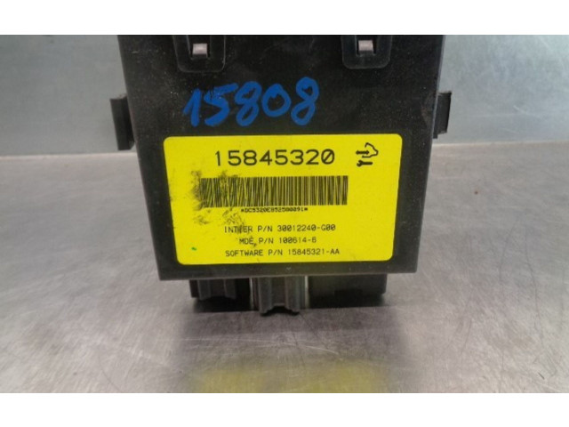 Блок управления 15845320, 15845321AA   Cadillac SRX