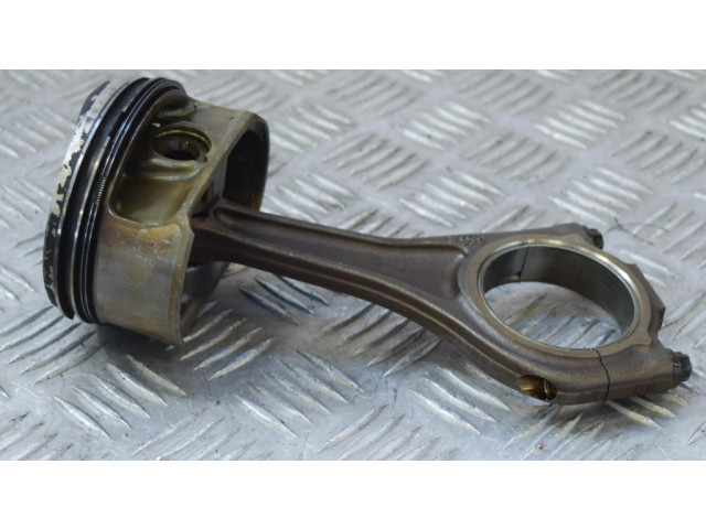 Píst 75244937521300   BMW 7 E65 E66  pro benzínový motor 6.0 N73 B60 A 