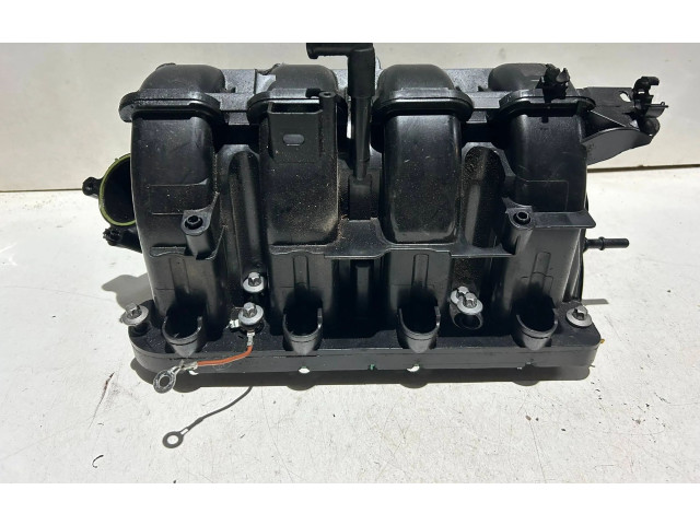 Přístrojová deska  Opel Adam 2013 55584978, 1102613S01  