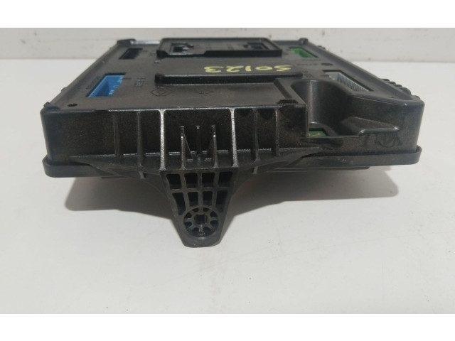 Pojistková skříňka Řídící jednotka BSM 284B14576R, S180098601   Renault Grand Modus 